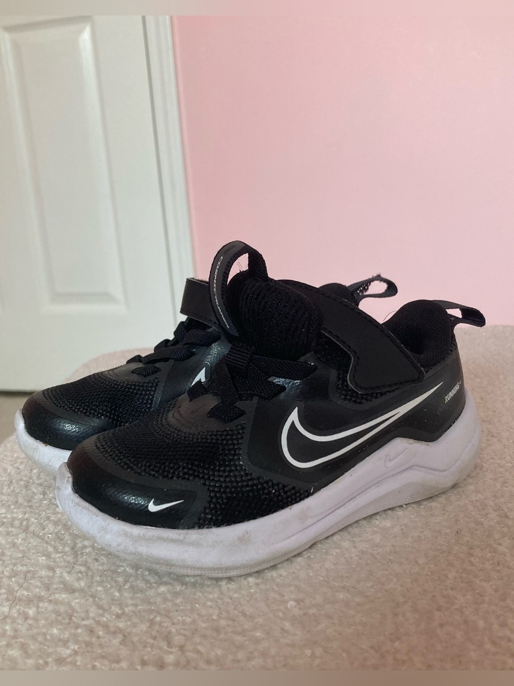 Nike Toddler Kids Baby Cosmic Runner Sneakers